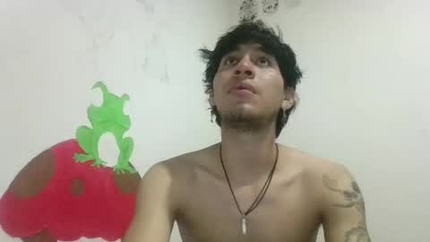 Snapshot of elliotazert chatting on 02.17.26 elliotazert online show from 02.17.26