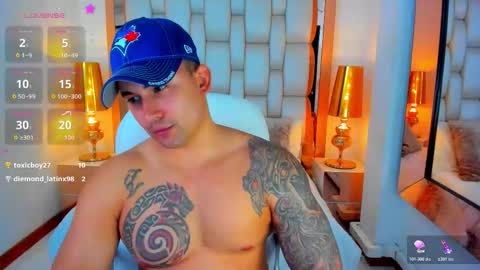 E L L I O T    V E L E Z online show from 11.26.25