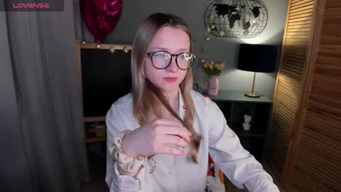 elliup online show from 10.12.25