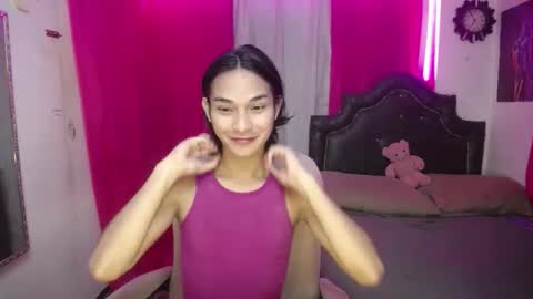 ELLORREY online show from 11.04.25