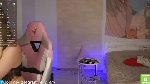 Snapshot of elly_ary chatting on 02.27.25 elly_ary online show from 02.27.25