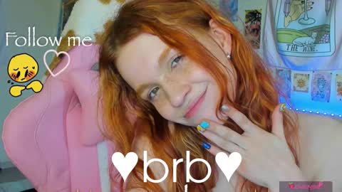 Snapshot of elly_milas chatting on 02.16.26 Elly Fansly online show from 02.16.26