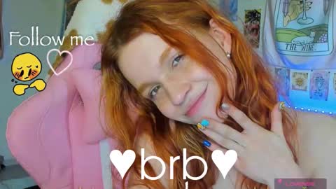 Snapshot of elly_milas chatting on 03.16.26 Elly Fansly online show from 03.16.26