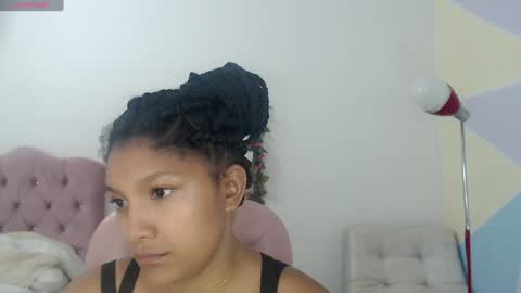 Elly online show from 01.02.25