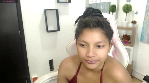 Elly online show from 02.17.25