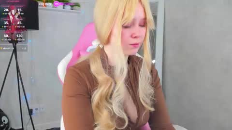 ellya_castro online show from 12.05.25