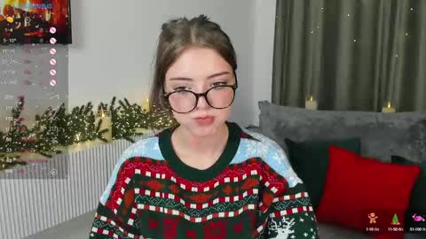 Snapshot of ellyford chatting on 12.11.24 Elly online show from 12.11.24