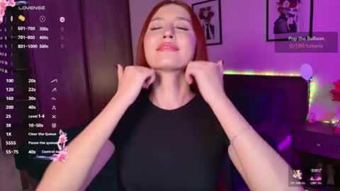 EllyPeach online show from 11.27.25