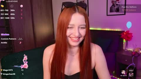 Snapshot of ellypeach chatting on 05.08.26 EllyPeach online show from 05.08.26