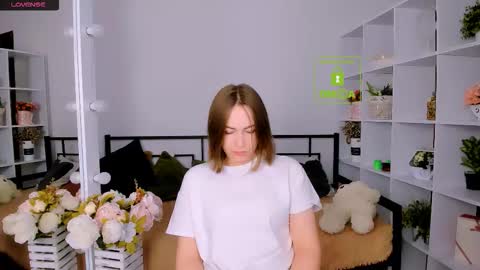 elma_lily online show from 11.28.25