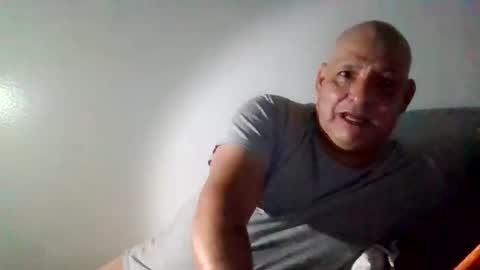 elmario24 online show from 10.29.25