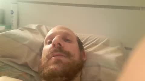 Mati Restrepo online show from 04.25.26