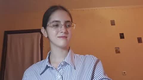 Kate online show from 07.18.26