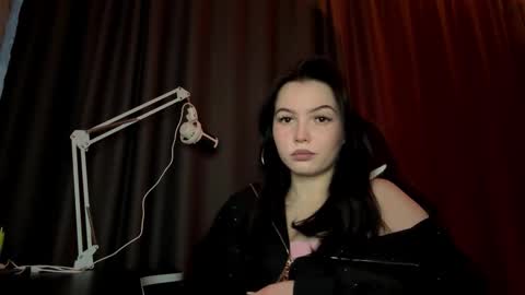 Snapshot of elmermelendes chatting on 02.12.26 Tiny online show from 02.12.26