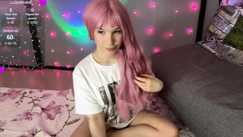 Pink online show from 05.12.26