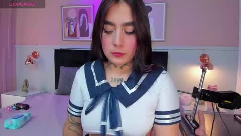 Elodie  online show from 09.24.25