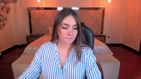 Snapshot of eloisaolivero chatting on 02.04.25 ELOISA OLIVERO online show from 02.04.25