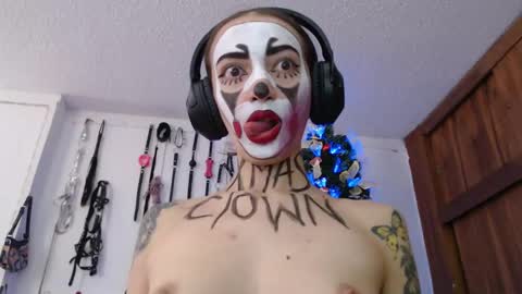 Chelsea  Please help me to reach 100 thumbs up online show from 12.22.24