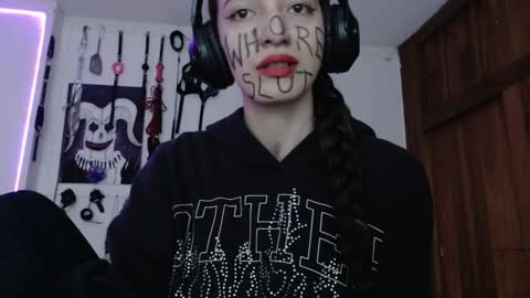 Chelsea  Please help me to reach 100 thumbs up online show from 01.07.25