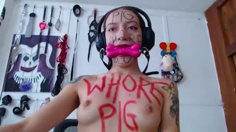 Chelsea  Please help me to reach 100 thumbs up online show from 01.14.25