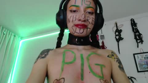 Chelsea  Please help me to reach 100 thumbs up online show from 01.22.25