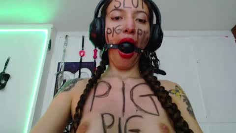 Chelsea  Please help me to reach 100 thumbs up online show from 01.24.25