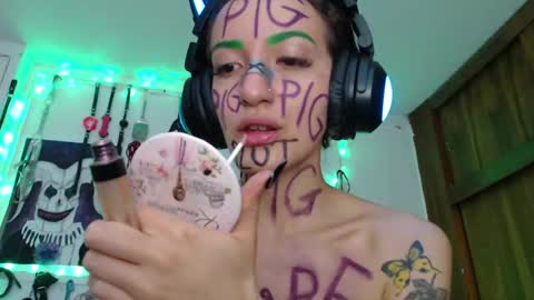 Chelsea  Please help me to reach 100 thumbs up online show from 03.09.25