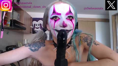 Chelsea  Please help me to reach 100 thumbs up online show from 09.13.25