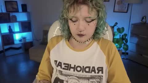 Snapshot of eloisee_ chatting on 01.07.26 Eloise . online show from 01.07.26