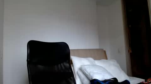 Snapshot of elosocazador chatting on 12.19.24 elosocazador online show from 12.19.24