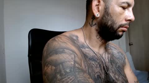 Snapshot of elosocazador chatting on 12.30.24 elosocazador online show from 12.30.24