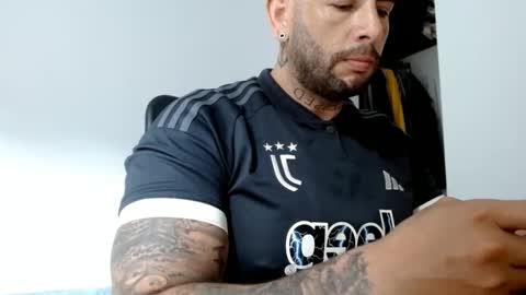 Snapshot of elosocazador chatting on 01.22.25 elosocazador online show from 01.22.25