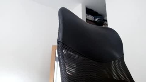 Snapshot of elosocazador chatting on 03.04.25 elosocazador online show from 03.04.25