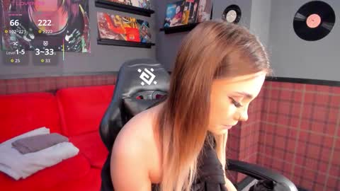 elsa_carterr online show from 10.23.25