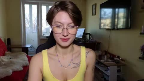 Snapshot of elsaangel chatting on 10.31.25 elsaangel online show from 10.31.25