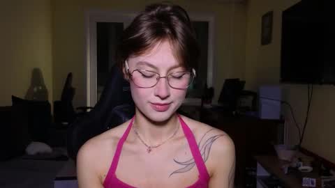 Snapshot of elsaangel chatting on 02.16.26 elsaangel online show from 02.16.26