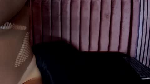 Elsa online show from 11.15.25