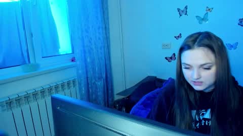 Elsa online show from 11.08.25