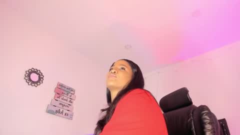 elsiemorrison online show from 12.01.25