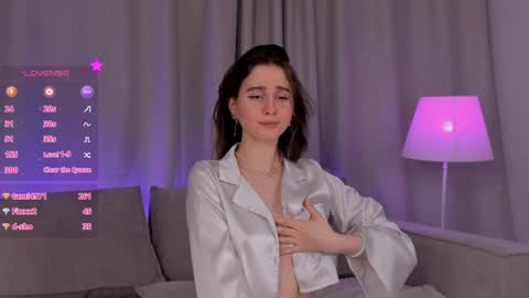 Snapshot of elvahance chatting on 01.15.25 Maria online show from 01.15.25