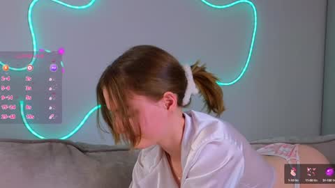 Snapshot of elvahance chatting on 02.01.25 Maria online show from 02.01.25