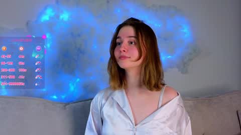 Snapshot of elvahance chatting on 02.08.25 Maria online show from 02.08.25