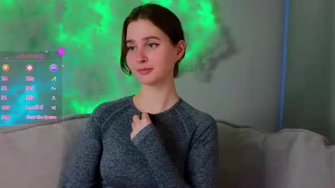 Snapshot of elvahance chatting on 03.01.25 Maria online show from 03.01.25