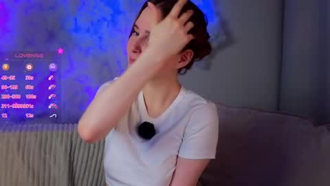 Snapshot of elvahance chatting on 03.01.25 Maria online show from 03.01.25