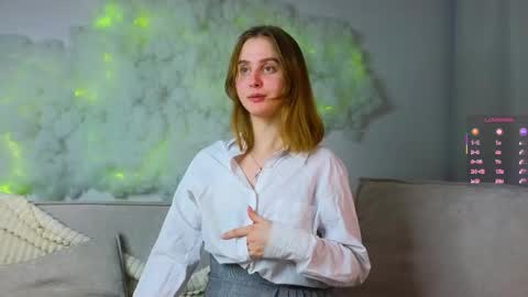 Snapshot of elvahance chatting on 03.03.25 Maria online show from 03.03.25