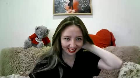 ElvinaSweet online show from 10.15.25