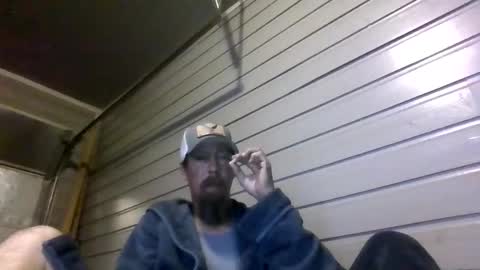 elwooood7 online show from 04.12.26