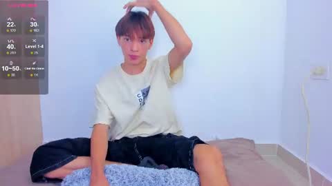  E  L  Y   K  I  N  G   online show from 06.12.26