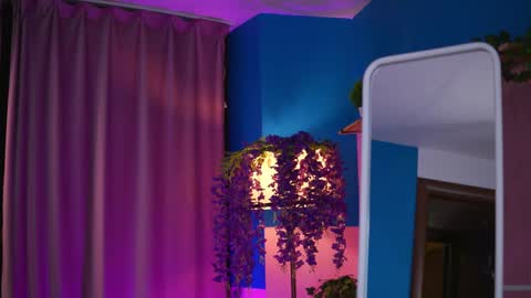 Elyssa online show from 04.17.26