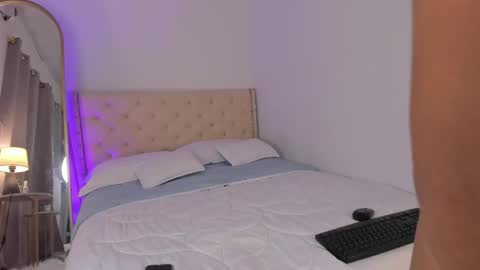 Michelle online show from 03.26.26